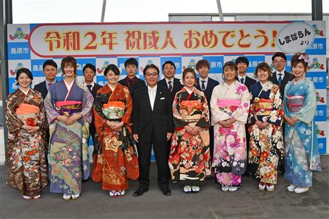 参加した新成人の皆さん(令和2年)