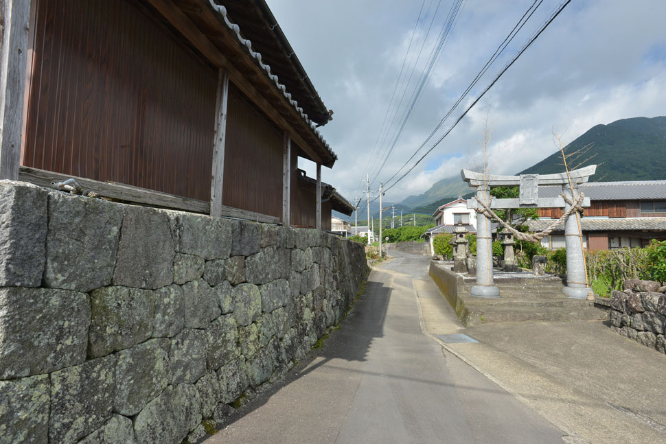 08石垣のあるまちなみ (4)