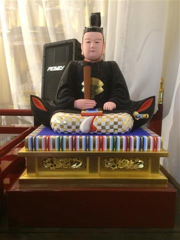 07f 島原護国寺三十番神堂にある忠俔公の像