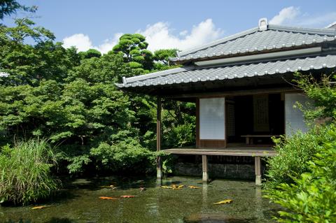 湧水庭園 四明荘 湧水庭園 四明荘
