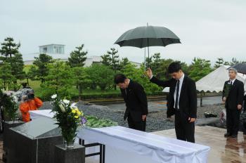 消防殉職者慰霊碑(平成町) 消防殉職者慰霊碑(平成町)