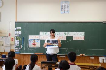 柴田亜衣先生の授業(2) 柴田亜衣先生の授業(2)