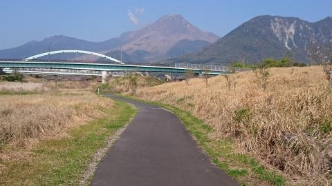 平成新山